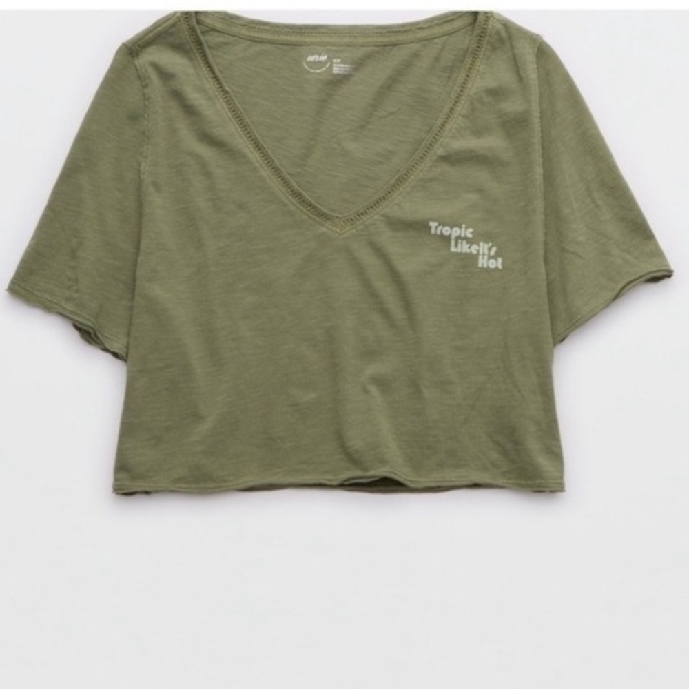 NWT Aerie Crop Graphic tee